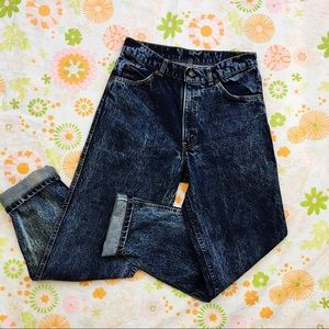 [VTG] Levi’s High Waisted Acid Wash Jeans